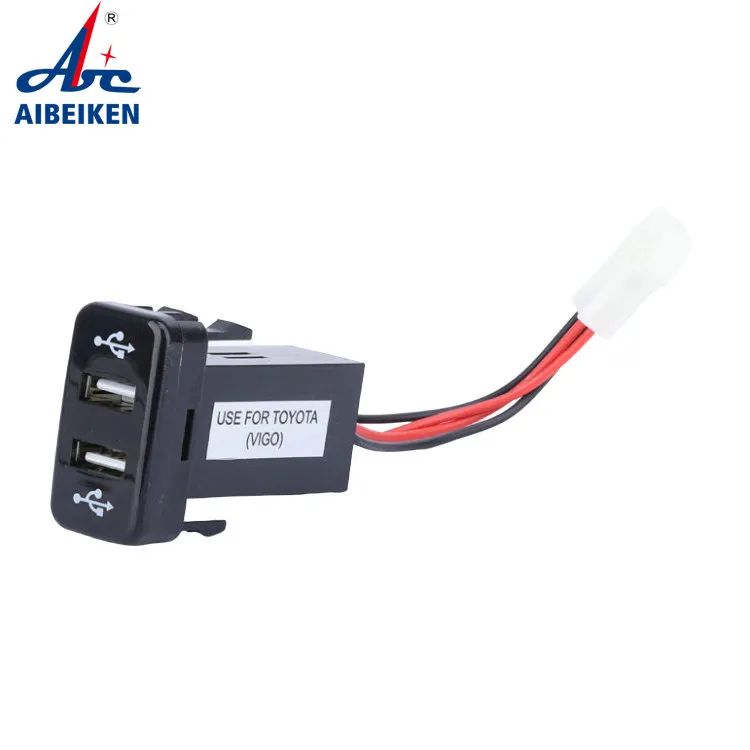Acessórios para celular Carregador de bateria por atacado para carro Carregador de carro com porta USB dupla com terminal